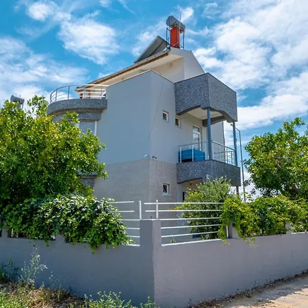 Charming With Private Pool In Belek